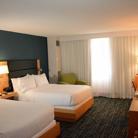 Holiday Inn Express Stamford, An Ihg Hotel Exteriér fotografie