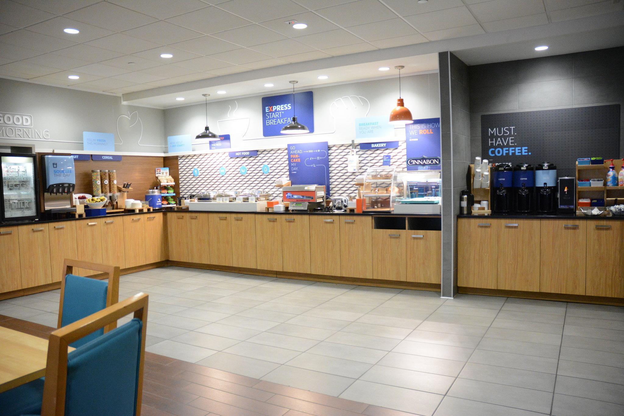 Holiday Inn Express Stamford, An Ihg Hotel Exteriér fotografie